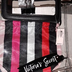 Victoria Secret sama is through handle with cosmetic bag